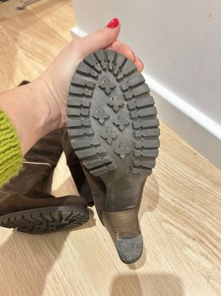 Botas altas ante marrón talla 38