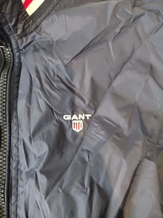 Chaqueta Gant Azul Marino Talla XL, talla poco