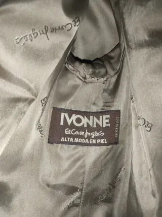 Chaquetón piel zorro del país.