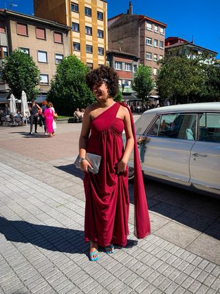 Vestido de fiesta rojo de Glowrias