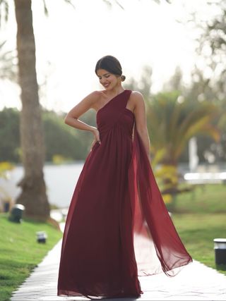 Vestido de fiesta rojo de Glowrias