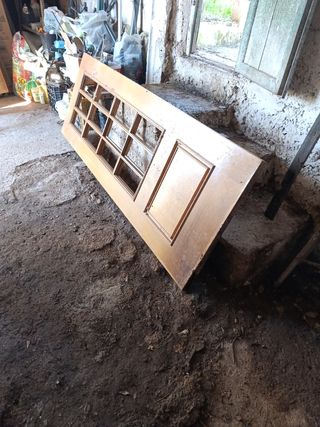 Puerta de madera con cristaleras 93x203x4