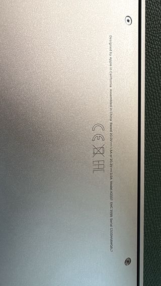 MacBook Air M1 A2337 Piezas