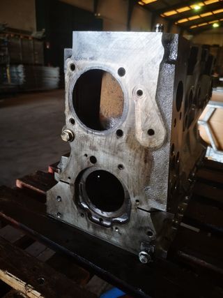 Bloque Motor Iveco 8140.43N 35C15