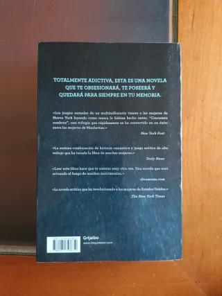 CINCUENTA SOMBRAS DE GREY