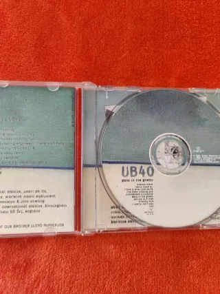 CD UB40 Guns in the Ghetto Reggae