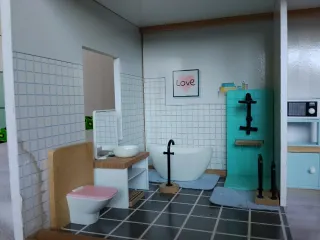 Casita de muñecas de madera