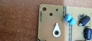 Placa VESTEL 17IPS72 para TOSHIBA 65UV2363DG