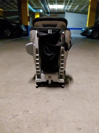 Silla coche Britax Römer negra