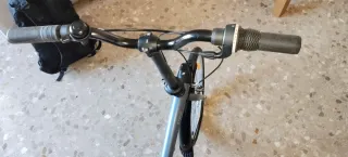 Bicicleta plegable Btwin azul