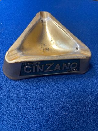 Cenicero Cinzano Vintage Triangular