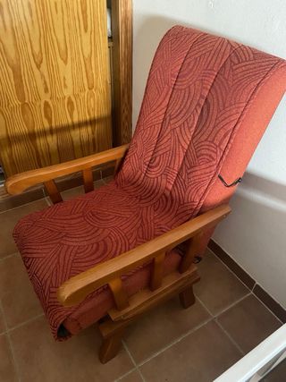 Butaca cómoda tela y madera