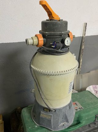 Bomba Filtro Piscina Beige y Naranja