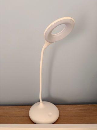 Lámpara LED flexible con bloqueo luz azul