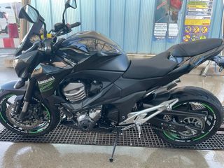 Kawasaki Z800 ABS