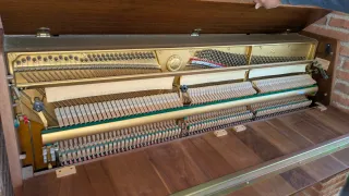 Piano Vertical Yamaha 3263180