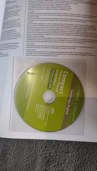 Libro B2 inglés cambridge perfecto para examen CD