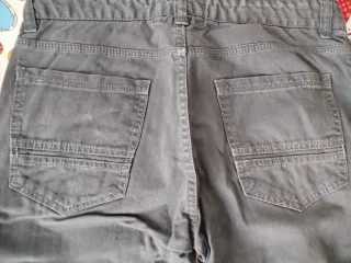 Pantalón vaquero Pull & Bear Talla 42