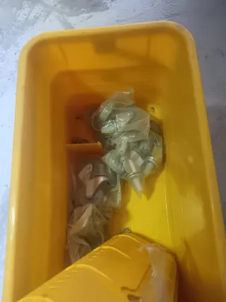 4 Cubos de Fregona Amarillos