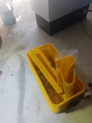 4 Cubos de Fregona Amarillos