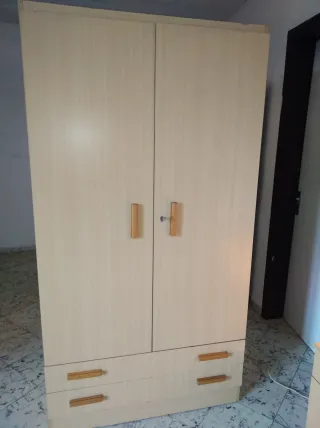 MUEBLES/Armario,Mesa de Noche,Cama y Somier