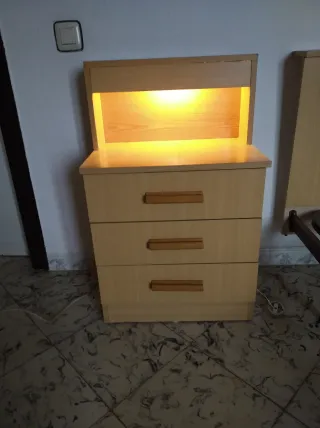 MUEBLES/Armario,Mesa de Noche,Cama y Somier