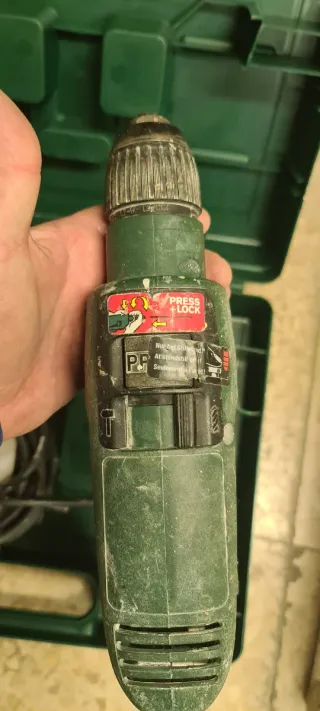 Taladro Bosch PSB 700 RE y Radial AEG