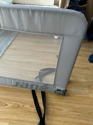 Barrera Cama Jané Abatible 140cm + Bolsa