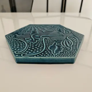 Azulejo Hexagonal inspirado en Gaudí