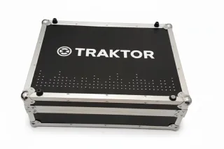 Flightcase TRAKTOR - Native Instruments