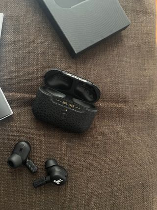 Auriculares Marshall Motif A.N.C. Negro