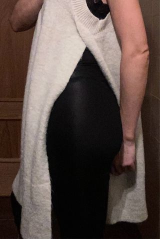 Chaleco Mango M beige abierto laterales