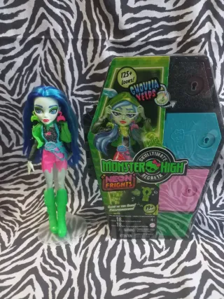 Monster High Ghoulia Yelps Neon Frights Mattel