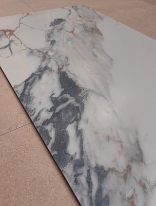 Porcelánico efecto mármol  60 x 120 cm