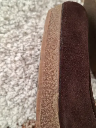 Zapatos de tacón de ante marrón Unisa