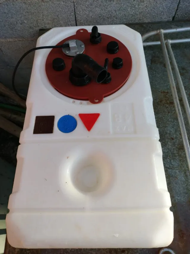 Depósito 48L con aforador