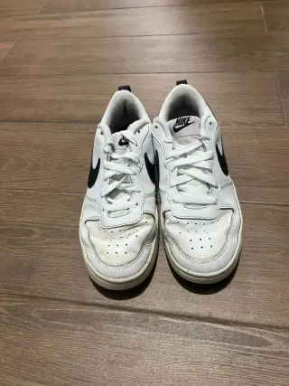 Zapatillas Nike niño/a blancas y negras