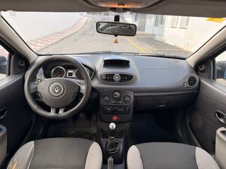 Renault Clio 2010