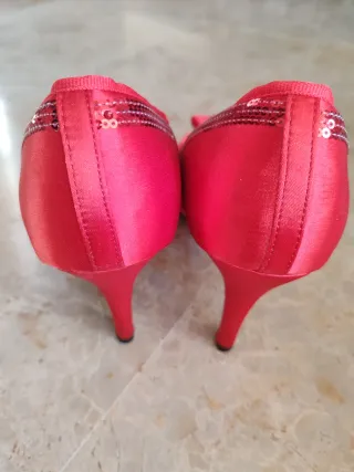 Zapatos rojos fiesta lazo puntera abierta talla 40