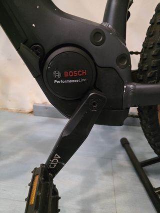 Bicicleta eléctrica Cube