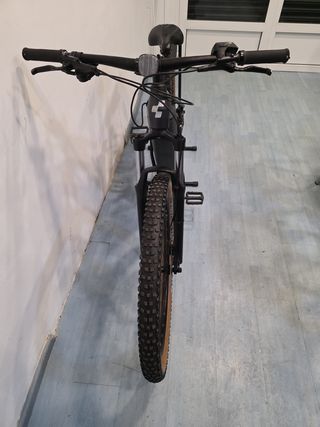 Bicicleta eléctrica Cube