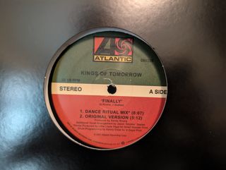 Kings Of Tomorrow – Finally (House)