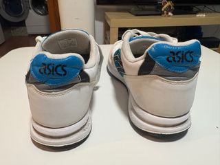 Asics Gel Saga Blancas y Azules