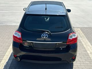 Toyota Auris 2.0d 1dueño