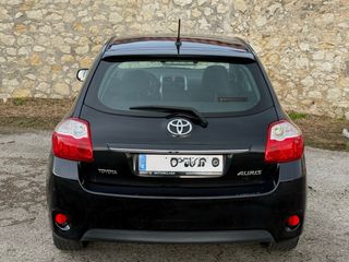 Toyota Auris 2010 1dueño 2.0diesel