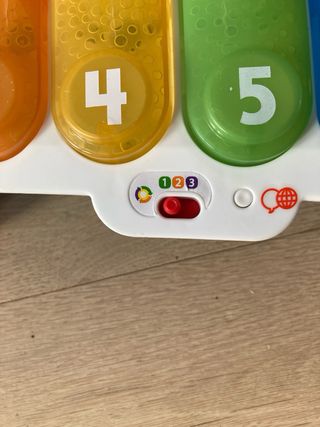 Xilófono Fisher Price con números y formas