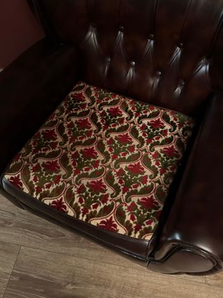 Sillón de cuero marrón