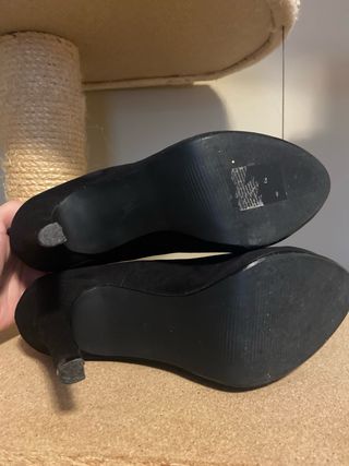 Zapatos de tacón negros talla 39. URGENTE