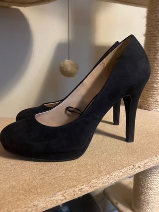 Zapatos de tacón negros talla 39. URGENTE