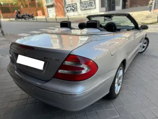 Mercedes-Benz  CLK 2005